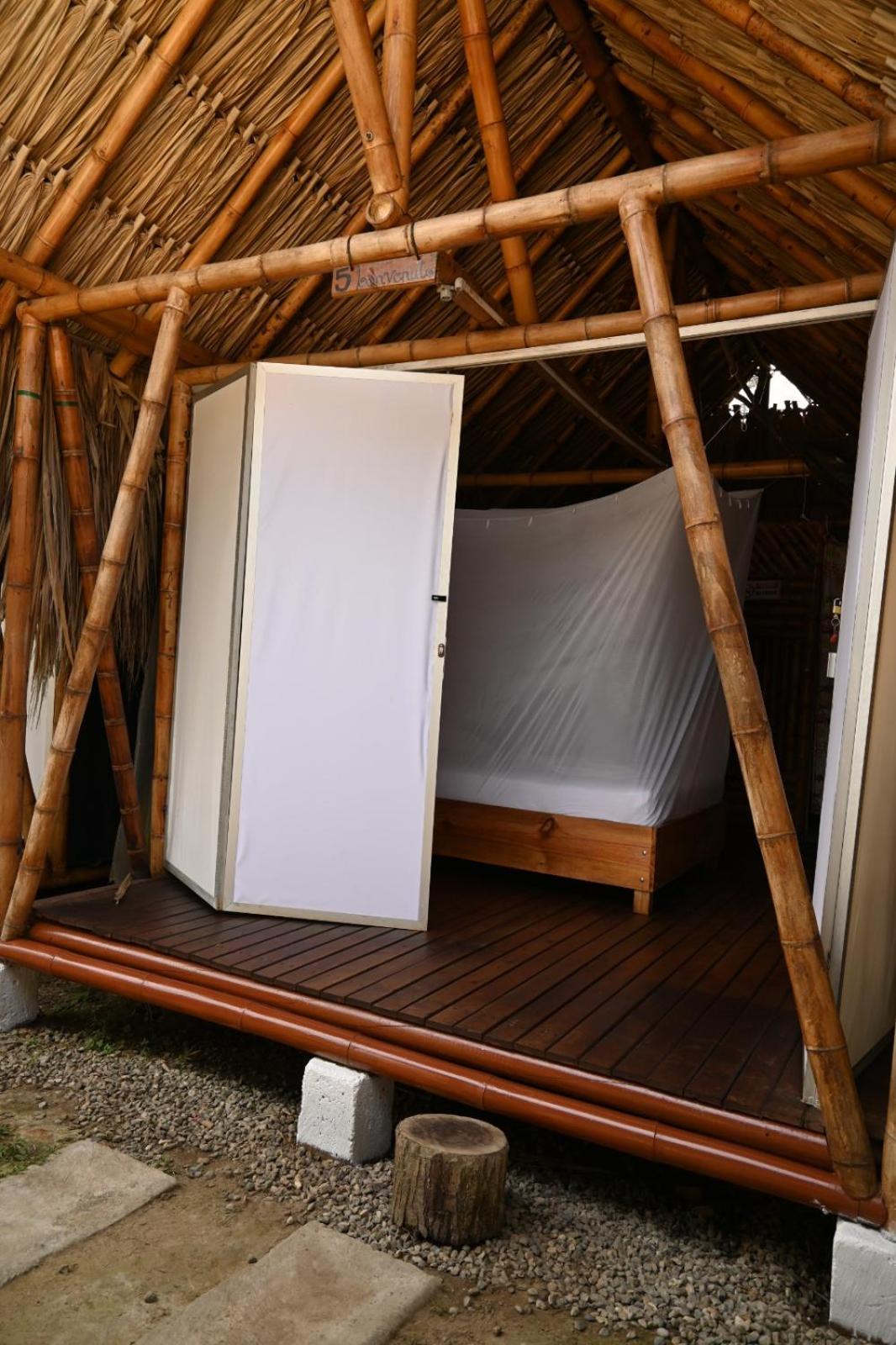 Cabana Beach Palomino Exterior photo